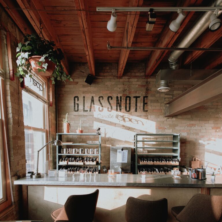 25-milwaukee-date-night-ideas-2025-guide-to-fun-romantic-things-to-do