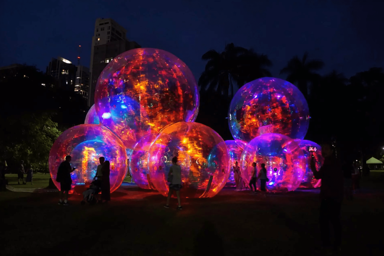 Bubble Installation ‘Evanescent’ Popping Into Marcus Center This July