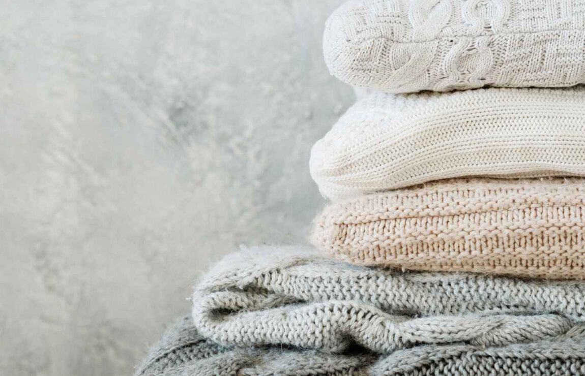 How To Remove Lint From Your Favorite Blanket (2024) Milwaukee With Kids