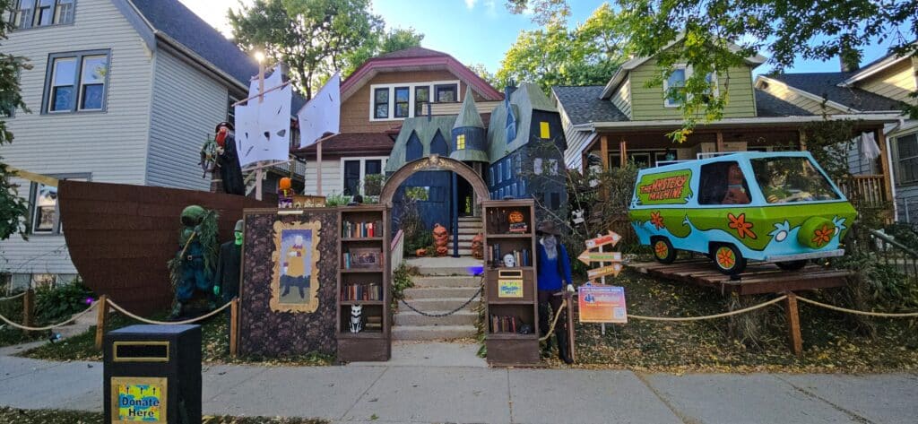 Scooby Doo Halloween Display at A&Js Halloween House in Bay View neighborhood of Milwaukee with hand build Mystery Machine.