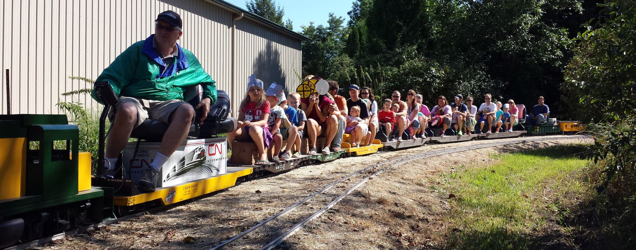 Family Train Rides: MKE Light Engineering Society in Cedarburg (2025 ...