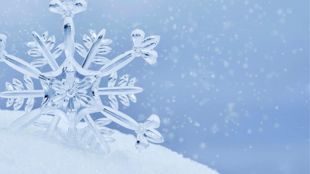 Upclose view of a snowflake - snow trivia questions for kids